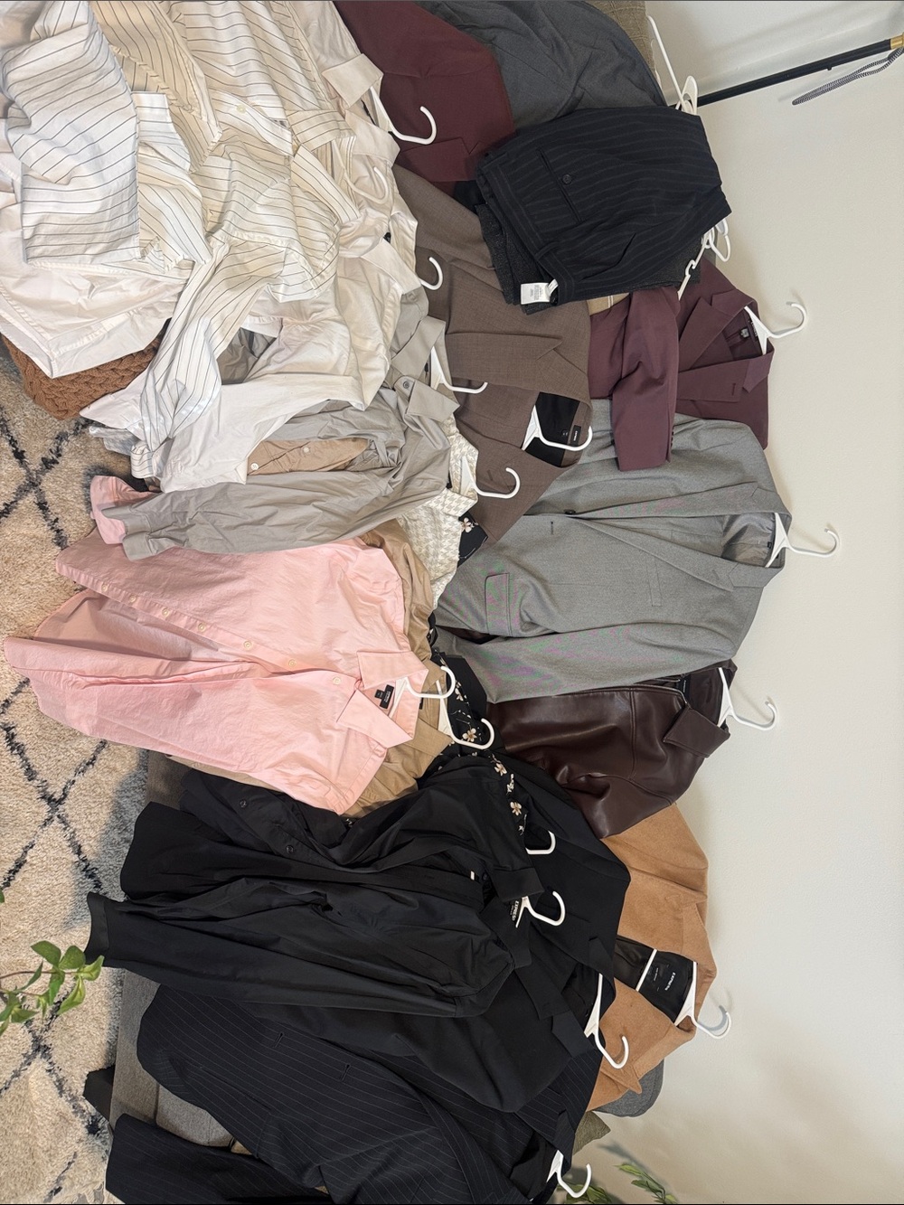 Men’s Express Suits and Dress Clothing Bundle